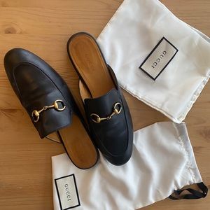 Gucci Princetown Leather Slippers! Great condition